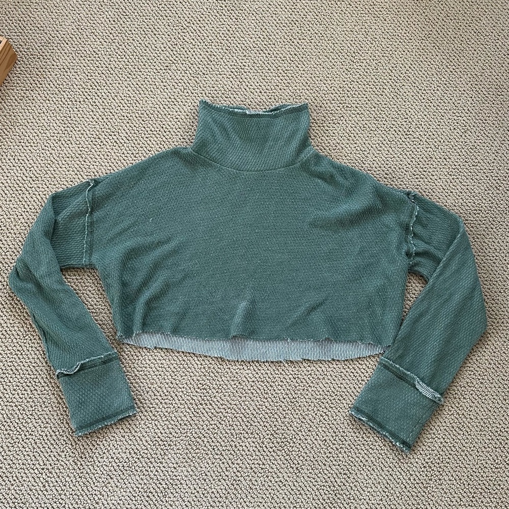 Urban Outfitters Cropper Sweater High Neck